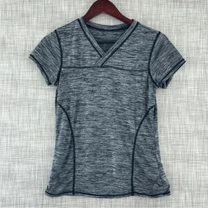 Head Women's Athletic Top *no tags* Gray short sleeve v neck. 7596